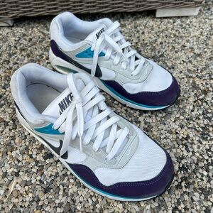 Nike Air Max Correlate 10 (women’s)